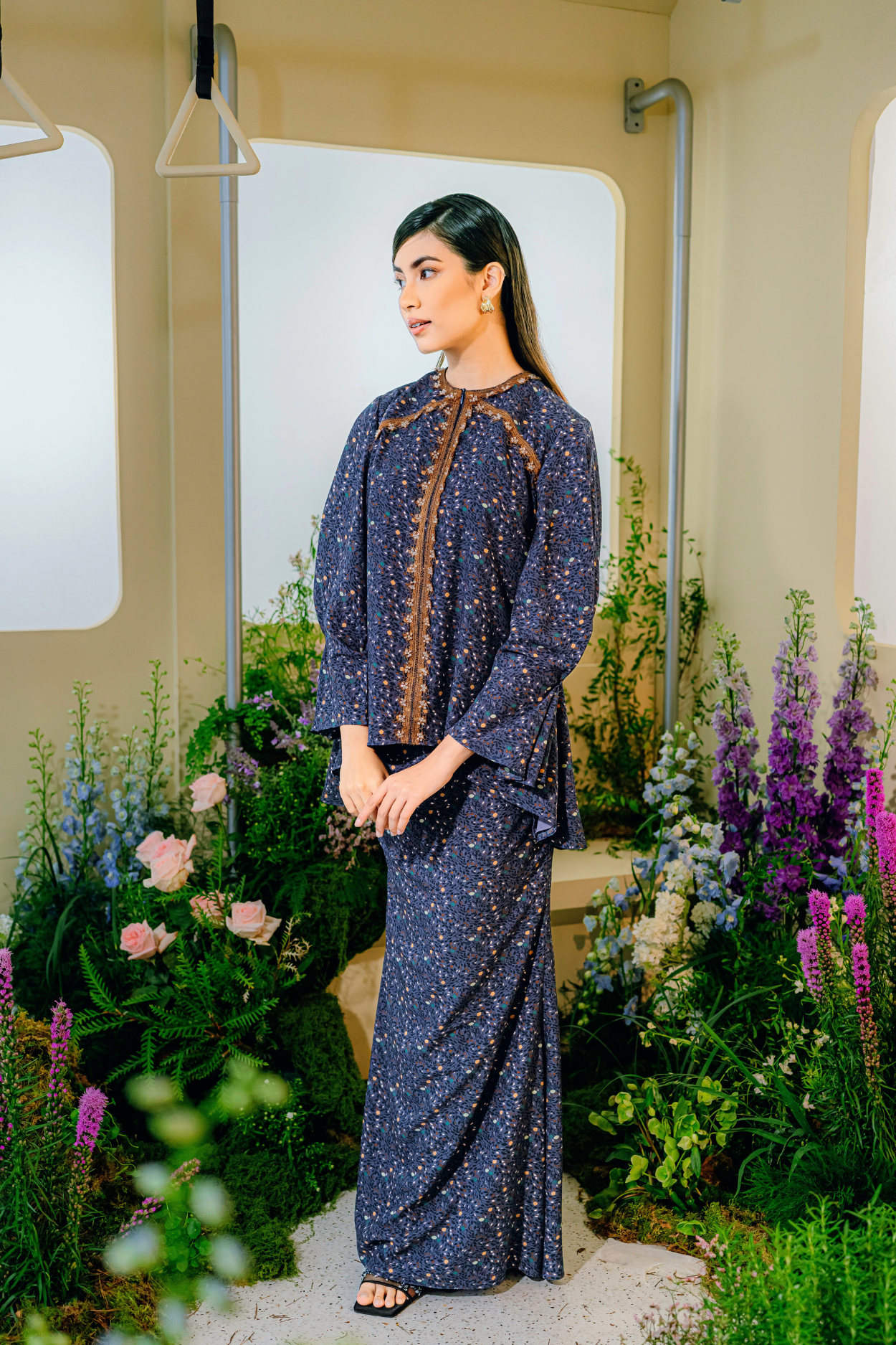 Seri Modern Kurung Summeraya 2025 in Midnight Blue