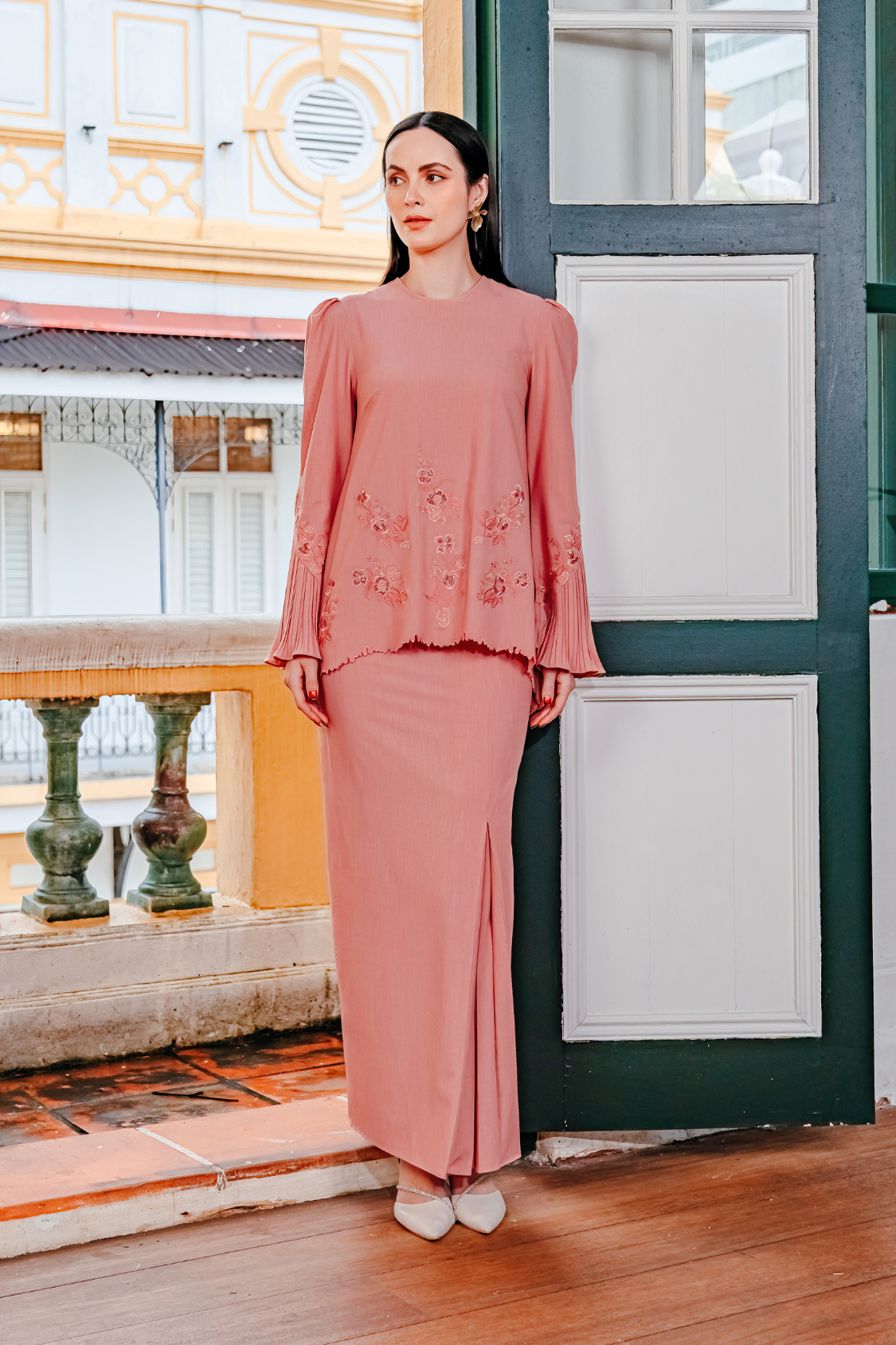 Tenang Modern Kurung Summeraya in Dusty Peach