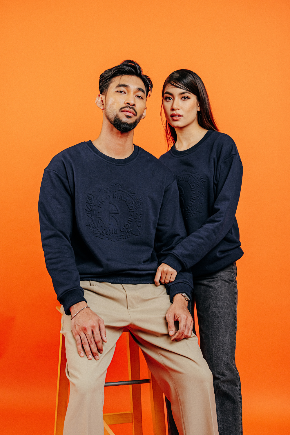 Cleo Sweatshirt in Navy Blue