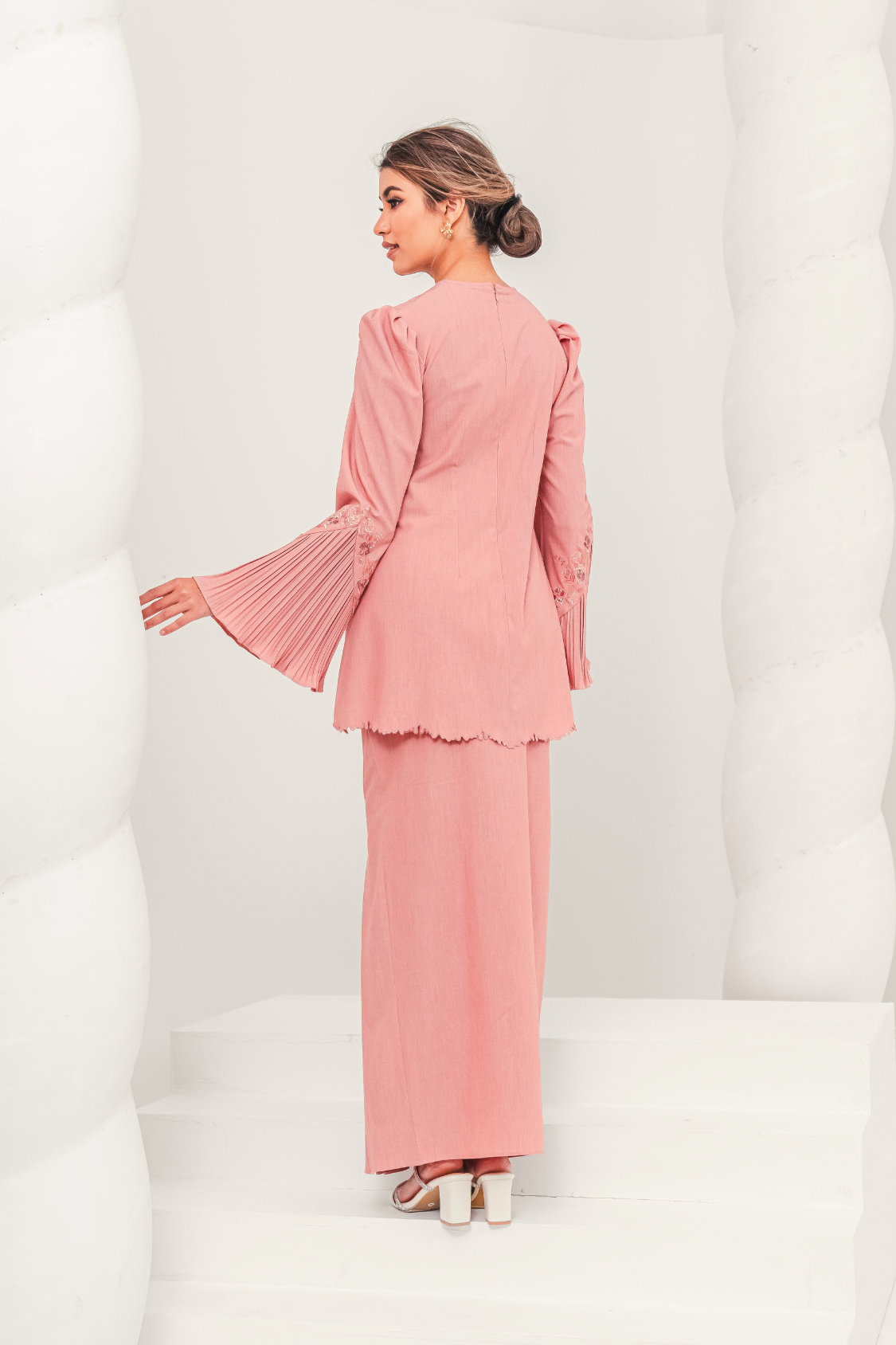 Tenang Modern Kurung Summeraya in Dusty Peach