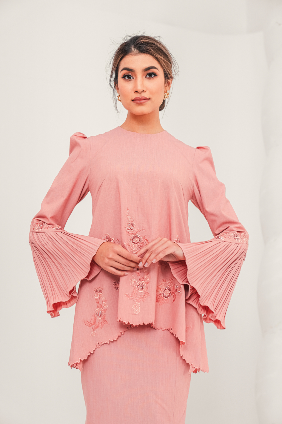 Tenang Modern Kurung Summeraya in Dusty Peach