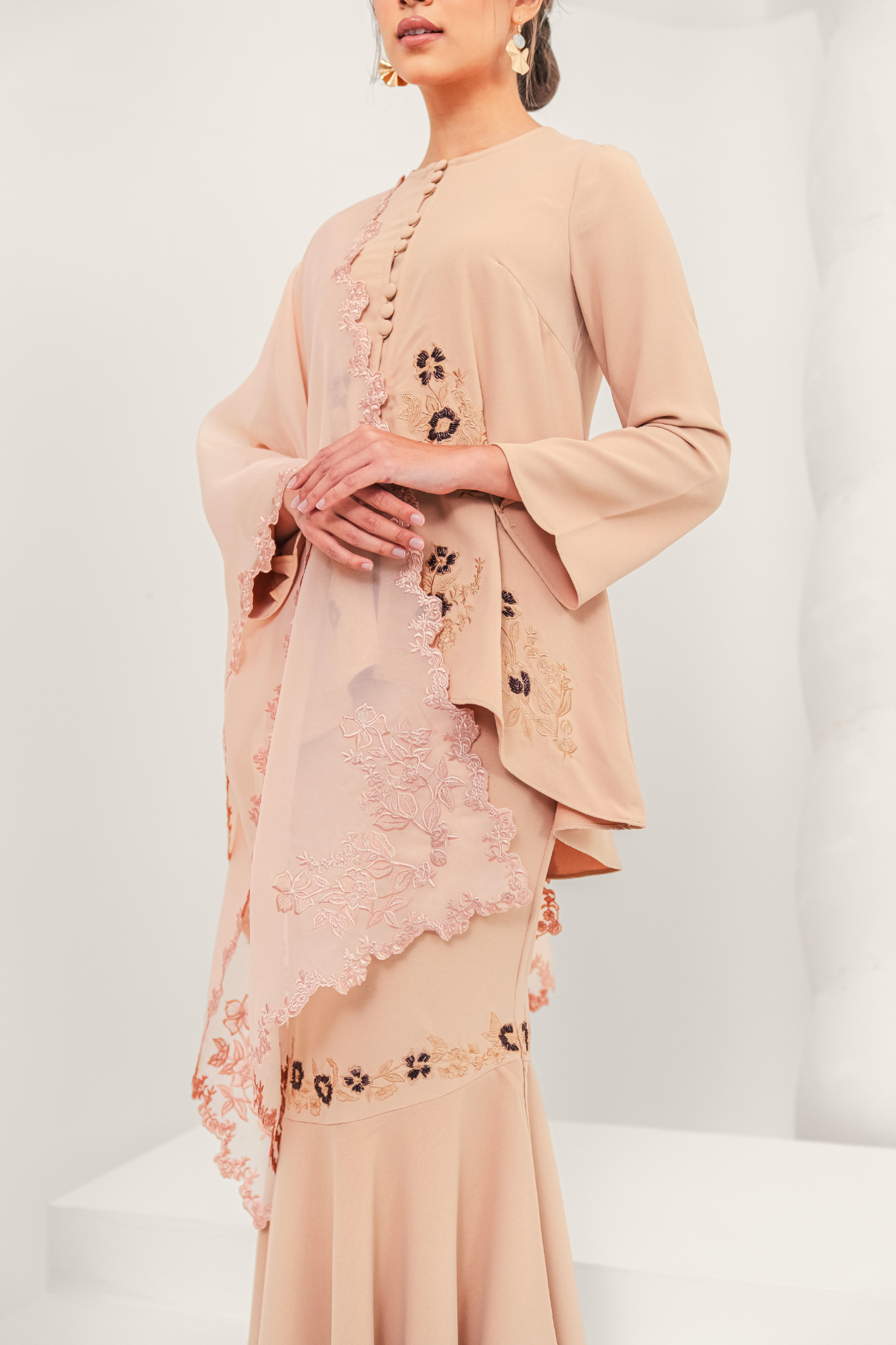 Santun Modern Kurung Summeraya in Nude