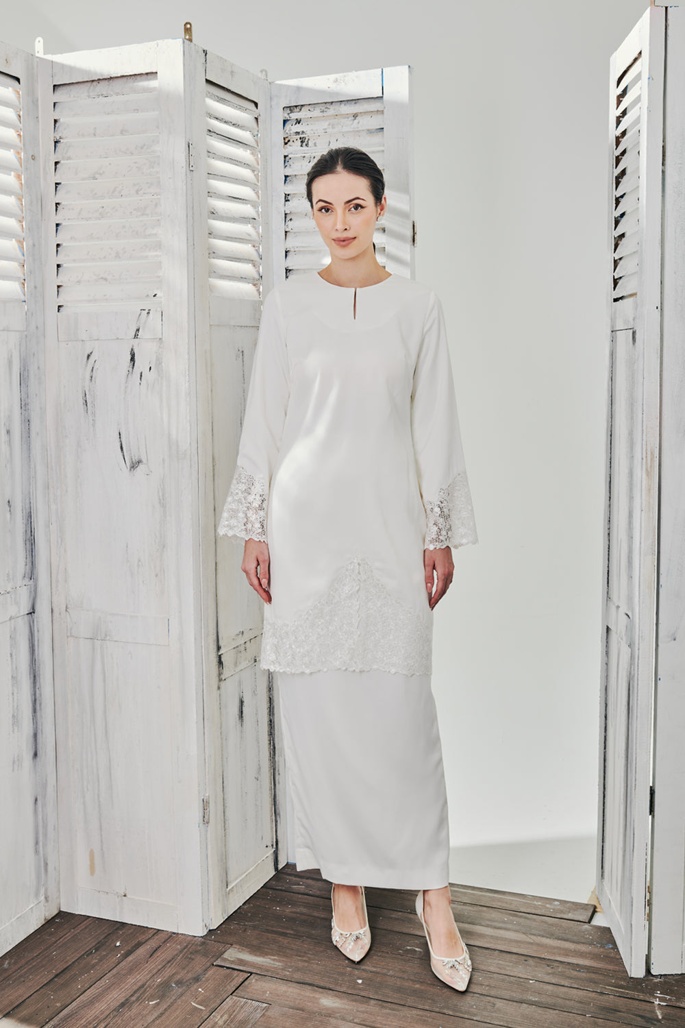 Janna Long Modern Kurung in Off White