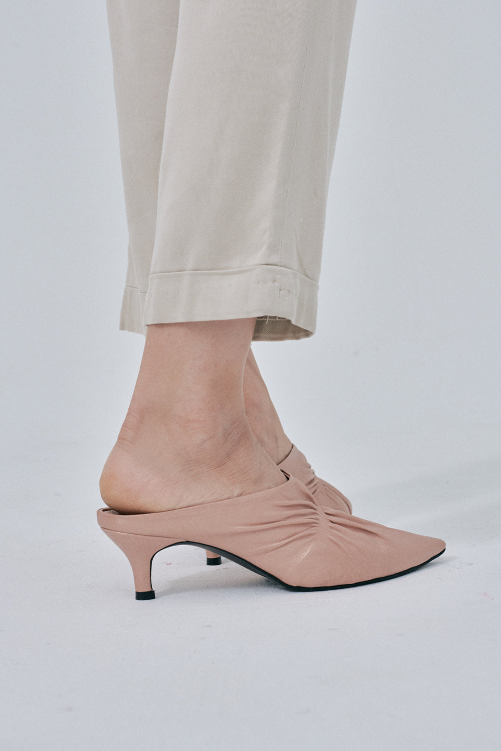 Moona Shoes in Rose Gold