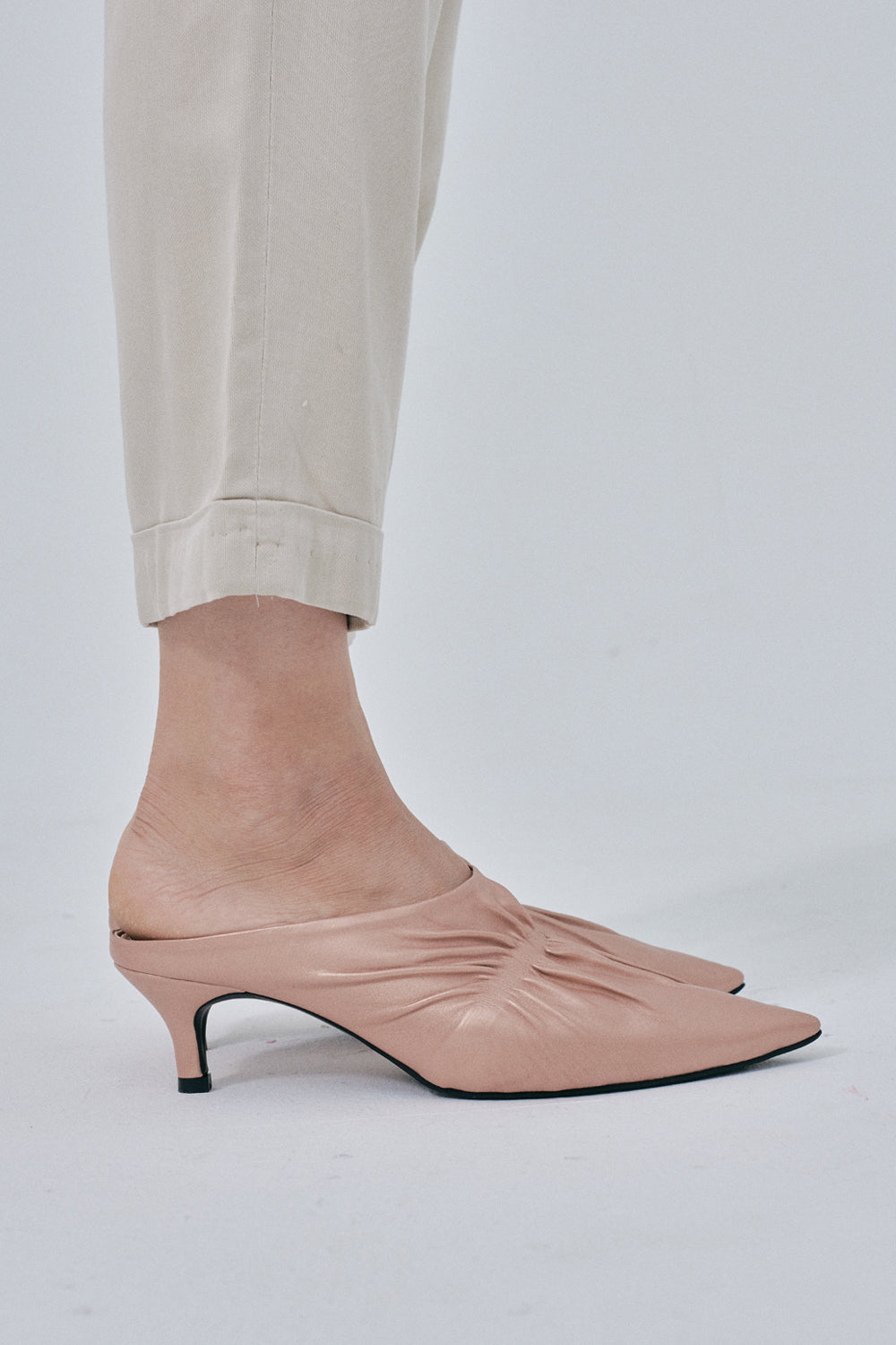 Moona Shoes in Rose Gold