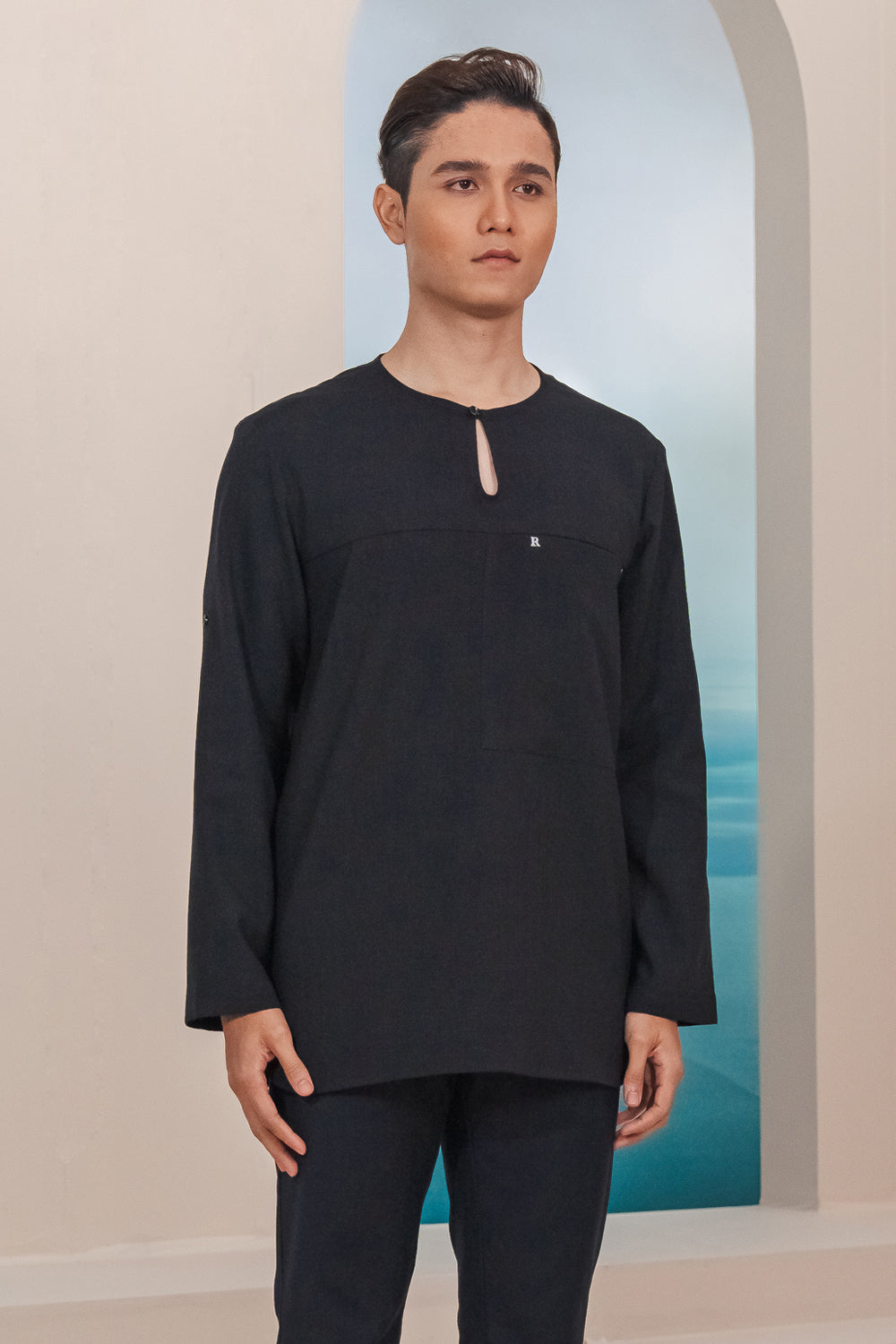 Arjuna Modern Kurta Summeraya in Black