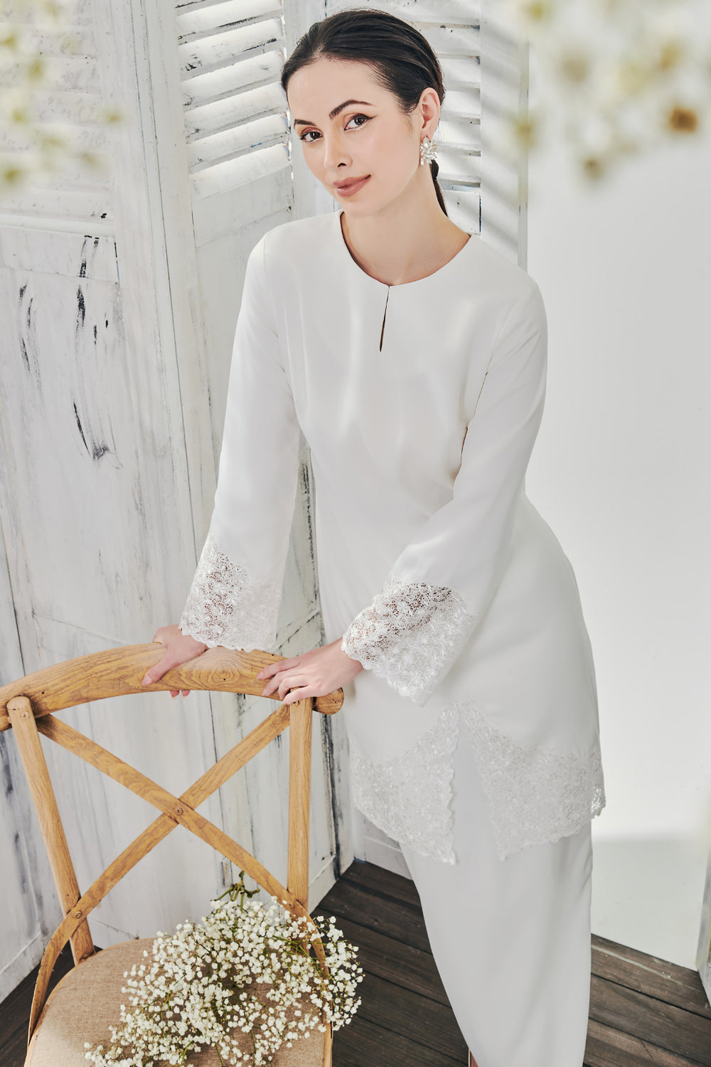 Janna Long Modern Kurung in Off White