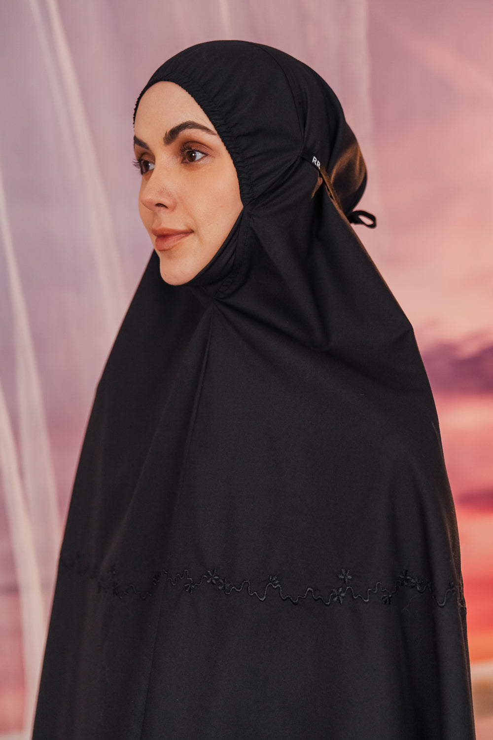 Faith Prayer Veil in Black (non-heat technology)